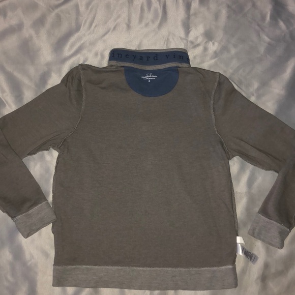 Vineyard Vines Pull-over 1/4 zip - Picture 11 of 12